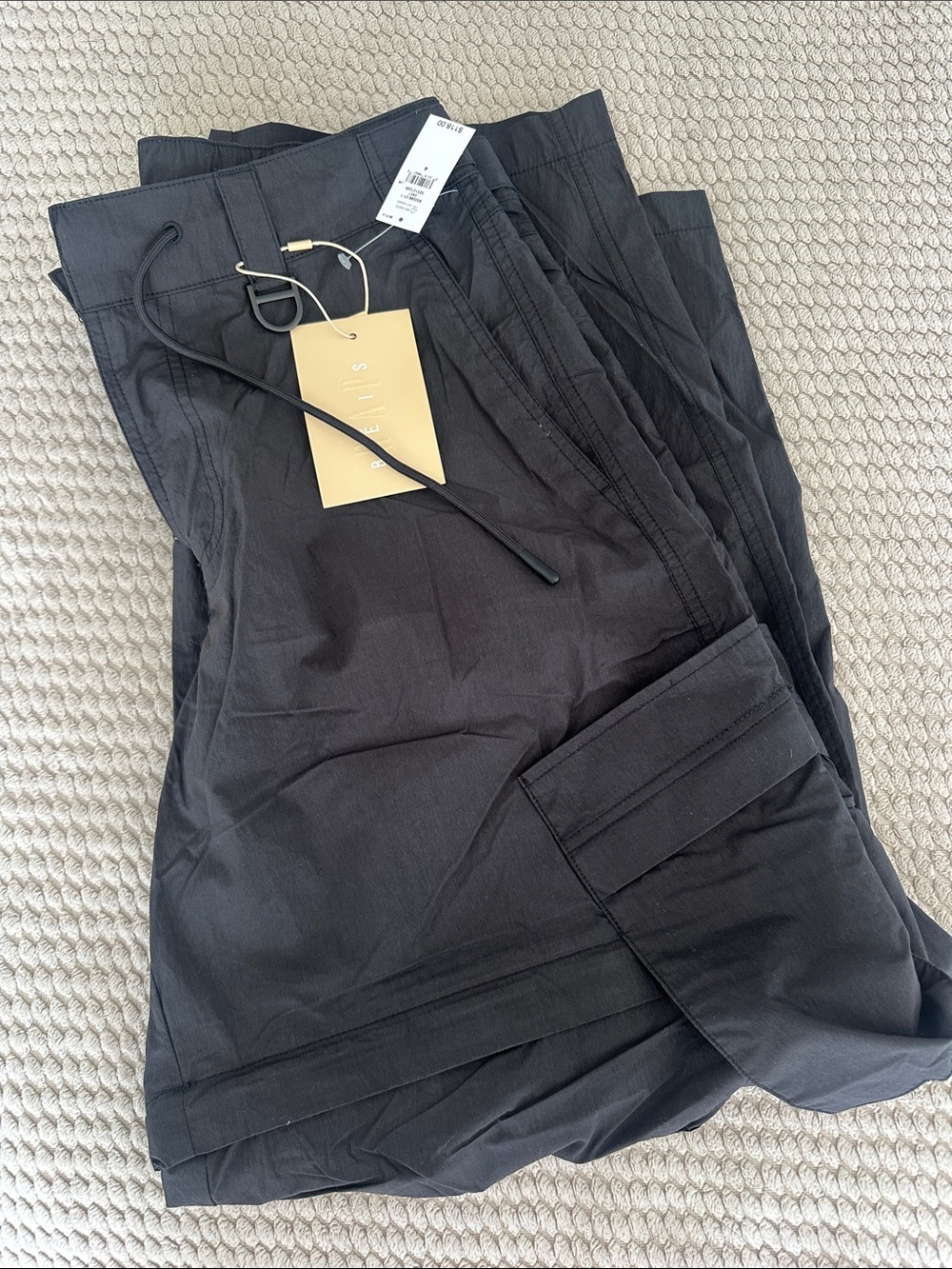 BNWT Gap x Béis Black Convertible Cargo Travel Pants
